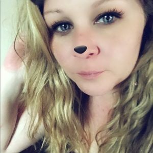 Meet your Posher, Rebecca